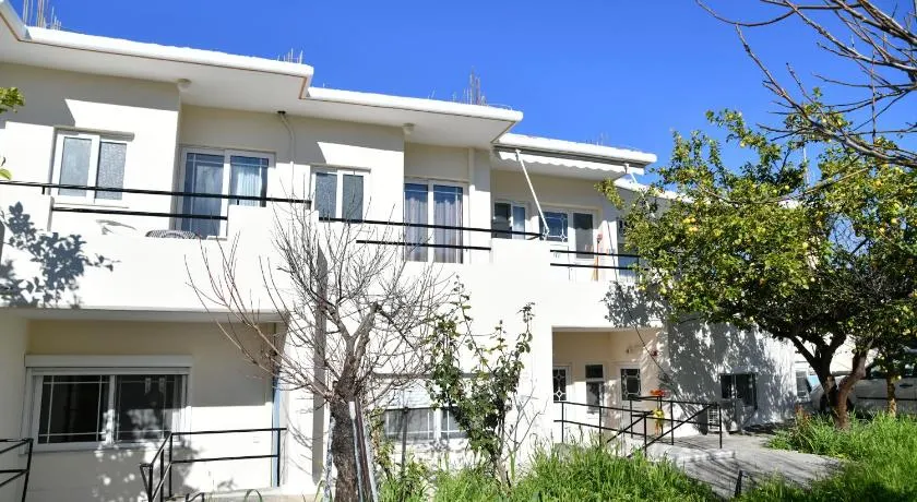 Iskas apartments - Image 1