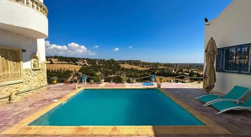 Dar Kmaar - Image 1