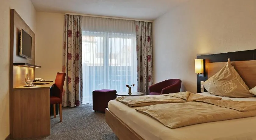 Hotel zum Hirsch - Image 1