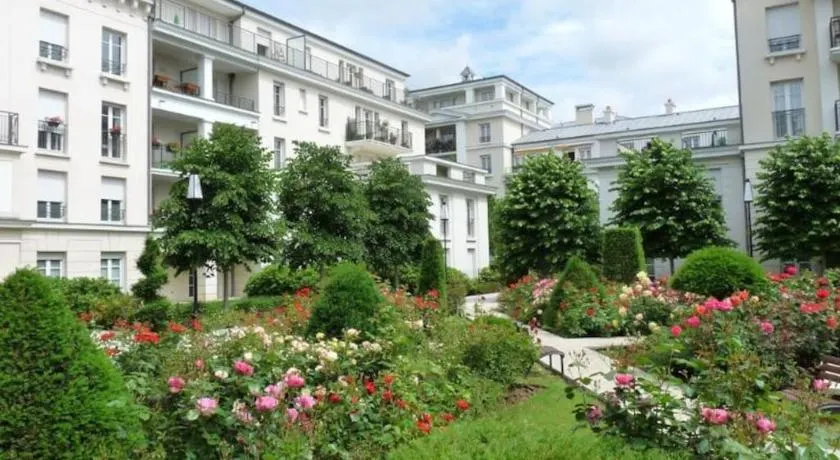 Le Royal Condo, 13 P, WIFI & Parking à Disneyland - Image 1