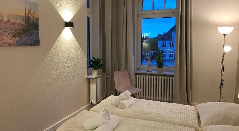 Familienorientierte Wohnung mit Garten und Terrasse - Image 1