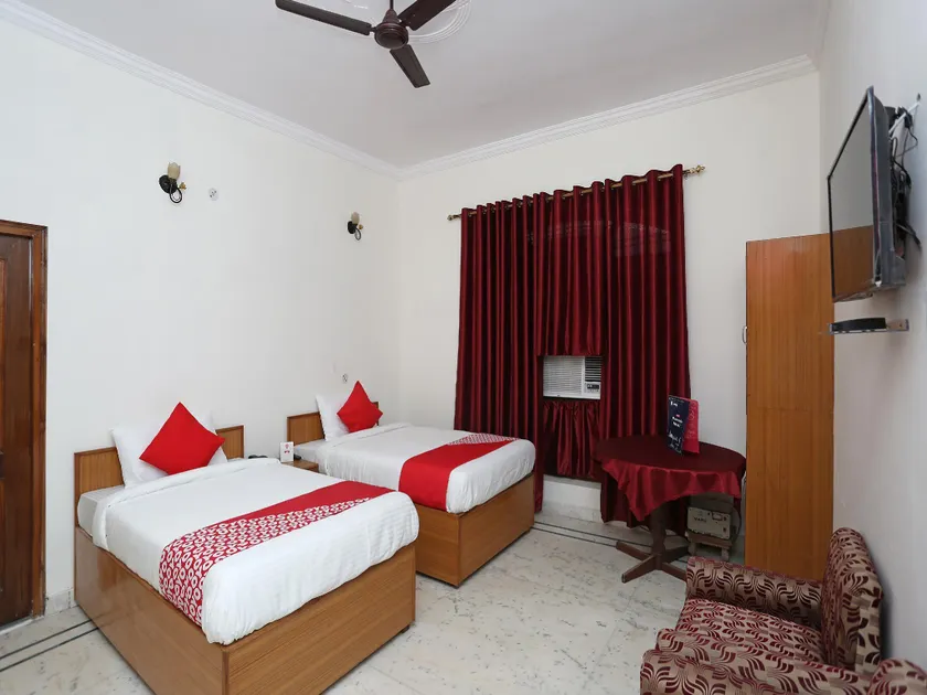 Hotel O Loknath Inn - Image 1