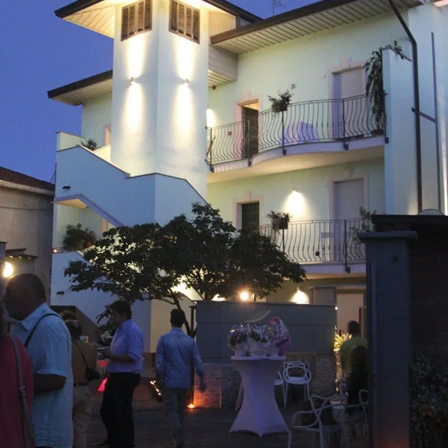  Gruppo Luxe Domus - Image 1