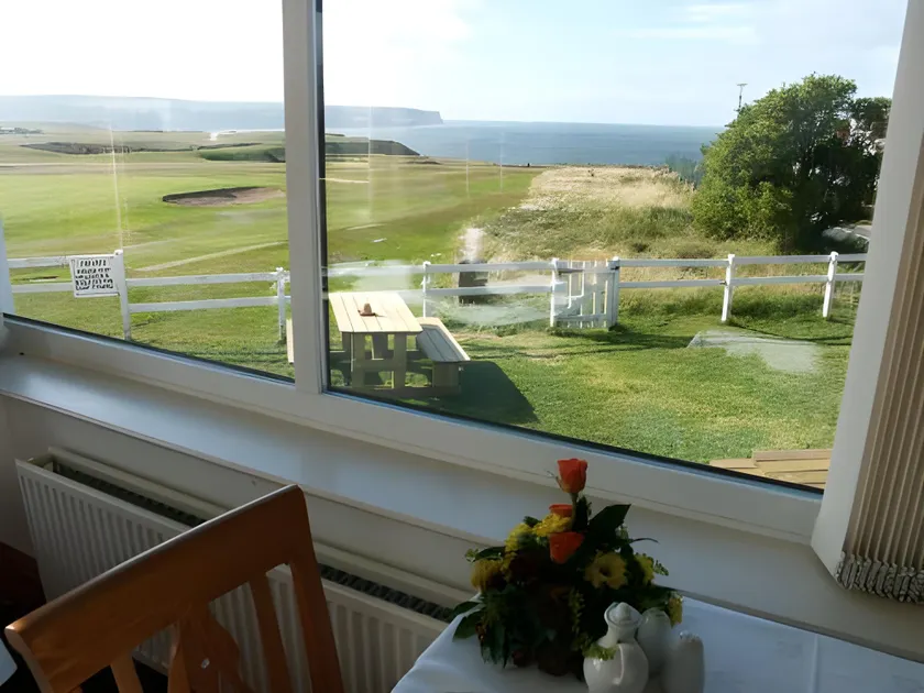 The White House Inn - Whitby - Image 1