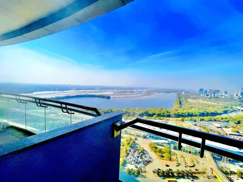 Luxury paradise in the sky @27th floor - Image 1