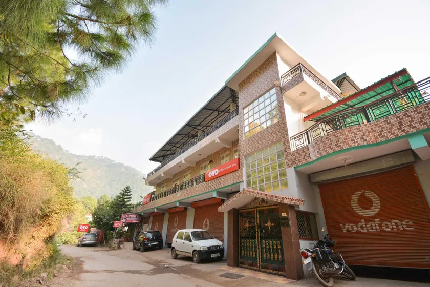 Hotel O Home 810612 Satyam Home Stay Kasauli Dharampur - Image 1