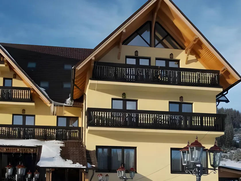 Resort Sf Petru - Image 1
