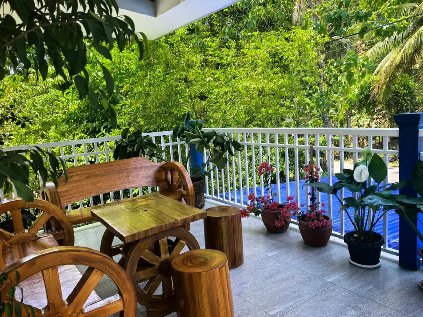 DEW FOREST GARDEN VILLAGE HOTEL - Image 1