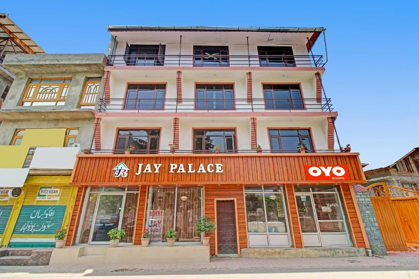 Hotel O Jay Palace - Image 1