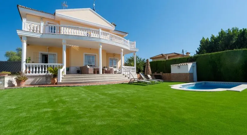 Panther Home Casa Colonial Villa con piscina privada - Image 1