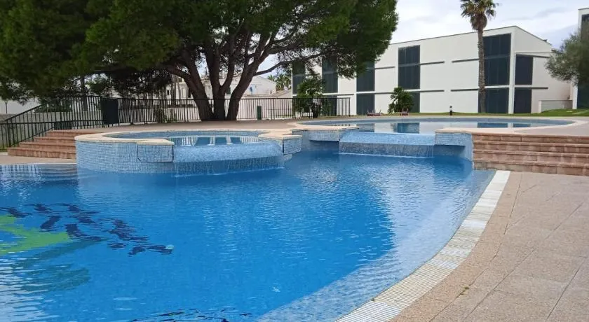 Cala´n Bosch per rilassarsi e godersi l'SLSL - Image 1