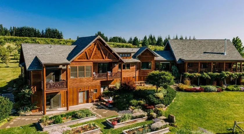 Sakura Ridge Farm & Lodge - Image 1
