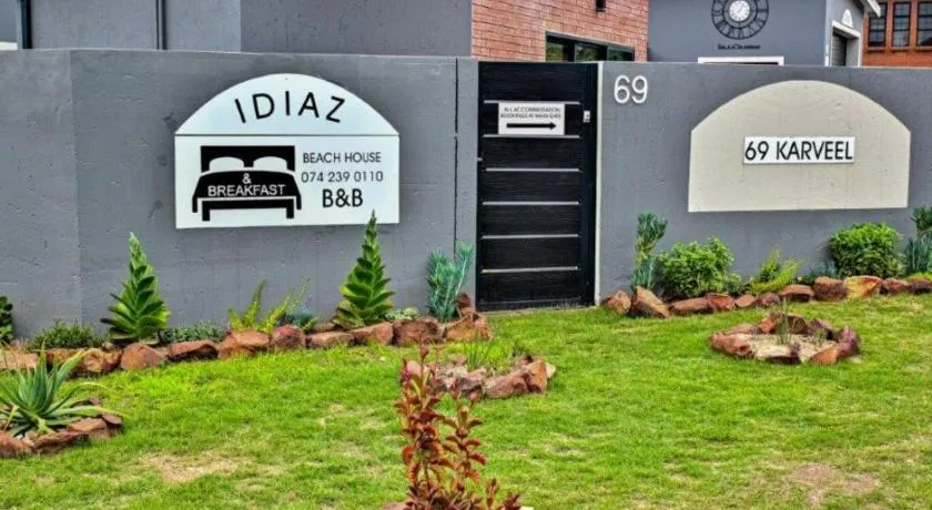 Diaz Beach House - Image 1