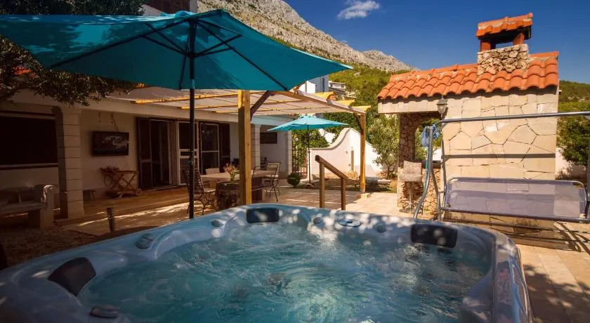 Apartmani SEA VIEW - Image 1
