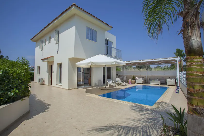 Villa Posidonas 3 - Image 1