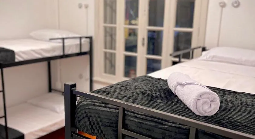 Urban Nomad Hostel and Food Av Paulista - Image 1