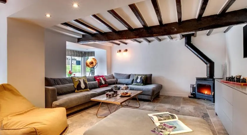 The Nook by Luxury Travel Emporium Asygarth - Image 1
