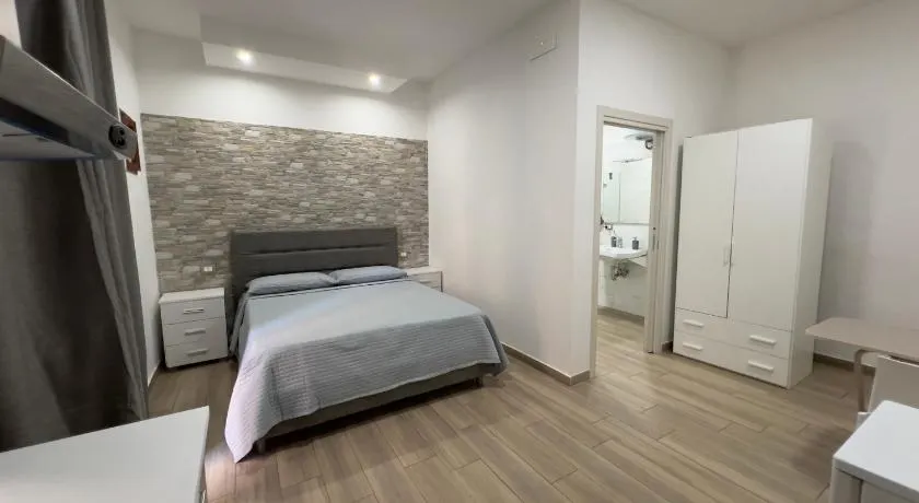 La Casa Di Federico II - Image 1