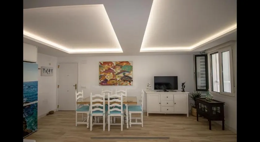 Apartamento Poniente Atlanterra Playa - Image 1