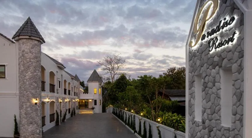 พาราไดซ์รีสอร์ต สังขละบุรี Paradise Resort at Sangkhlaburi - Image 1