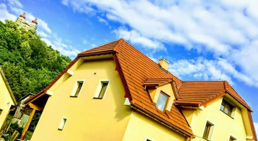 Apartman pod Kalváriou - rodinný dom - Image 1