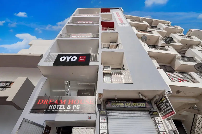 Hotel O Dream House - Image 1