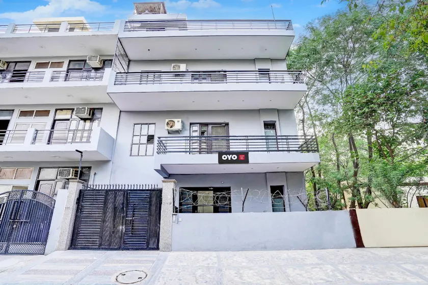 Hotel O Shubham Guest House - Image 1