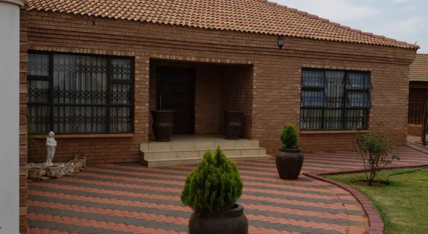 Granchis Guesthouse - Image 1