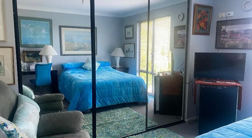 Art House Blue Room - Image 1