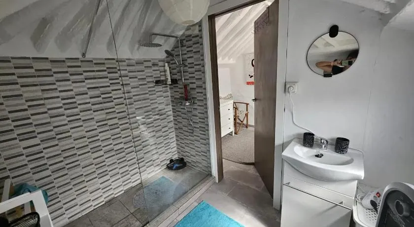 Charming House with Jacuzzi in Villanueva de Algaidas - Image 1