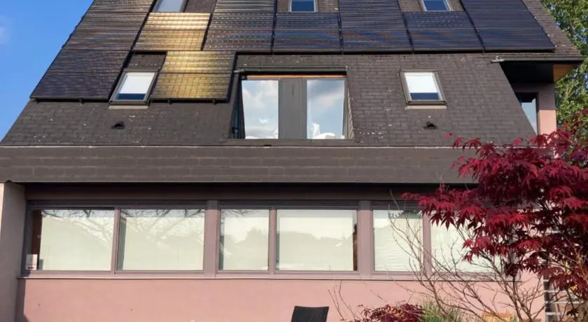 Vakantiewoning centraal in België, veel privacy, prachtig uitzicht, airco - Image 1