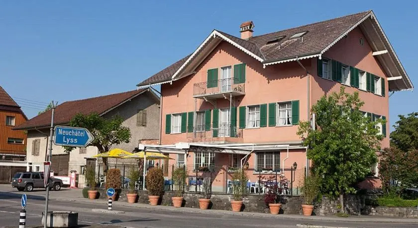 Hotel Hippel Krone - Image 1