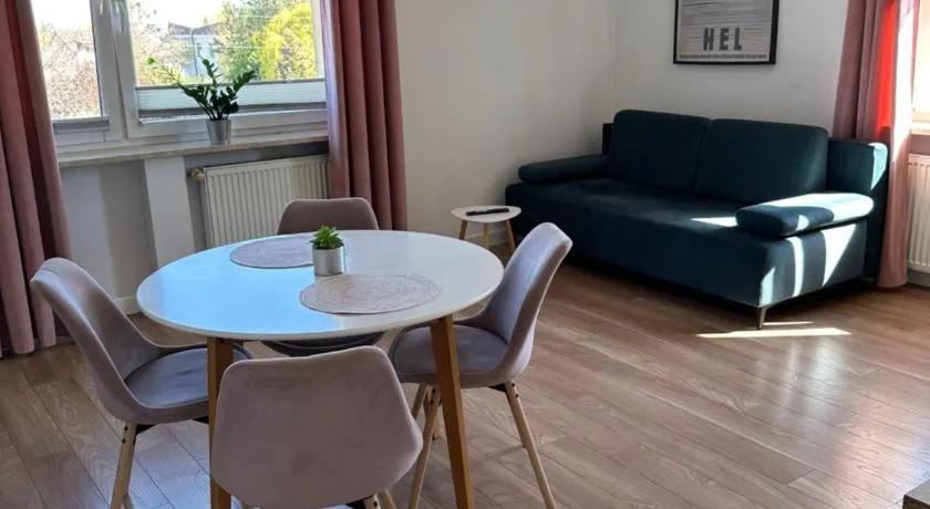Hel Apartment - 15 minutes drive from the Old Town - Image 1