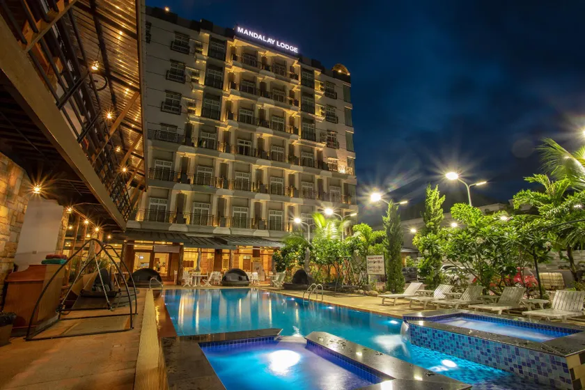 Mandalay Lodge Hotel - Image 1