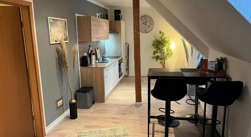 Best-Preis Stadtoase Salzwedel 2x gemütliche Wohnungen bis 8 Personen WLAN Vollausstattung nur Einzelbetten direkt im Zentrum - Image 1