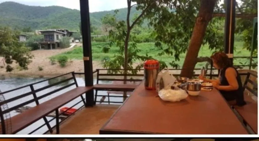 Kaengkrachan River Hut - Image 1