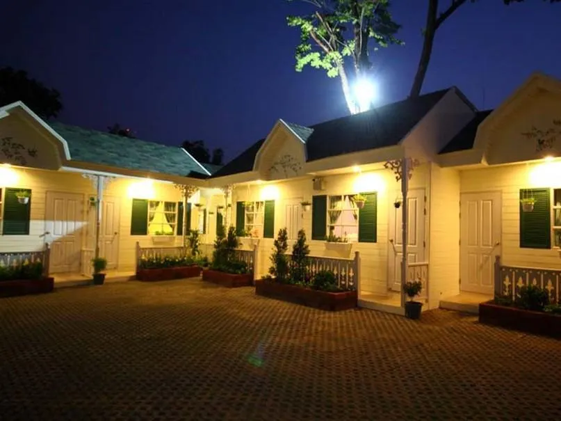 Oberry Resort - Image 1