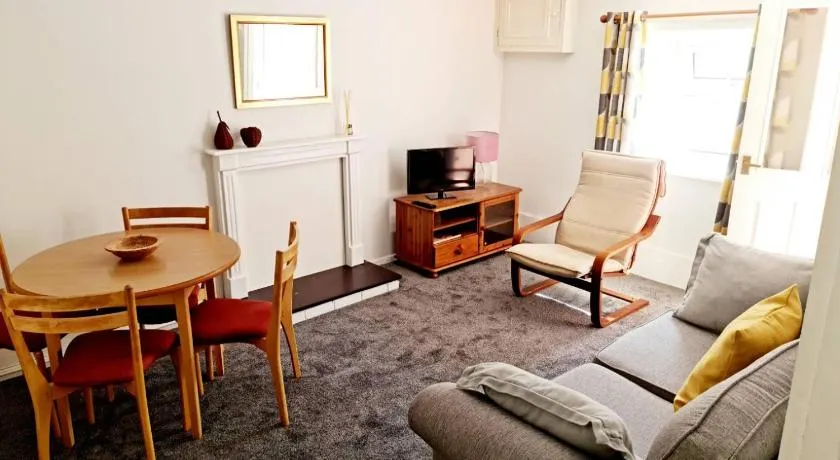 Cosy little cottage in Deiniolen near Llanberis - Image 1