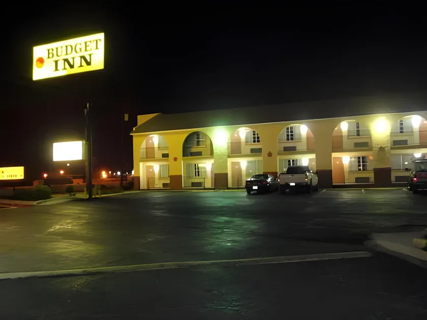 Budget Inn Temple - Image 1