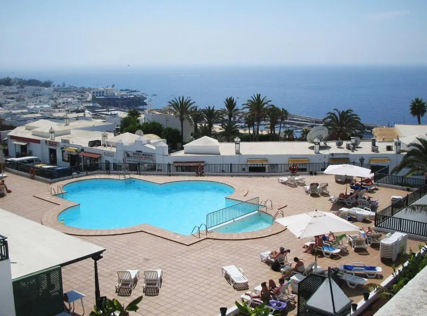 Apartamentos Los Pueblos - Image 1