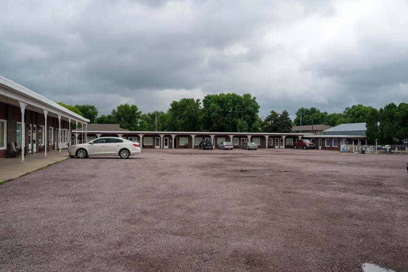 Siesta Motel - Image 1