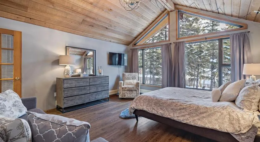 Canmore Cabin by Canadian Rockies Vacation Rentals - Image 1