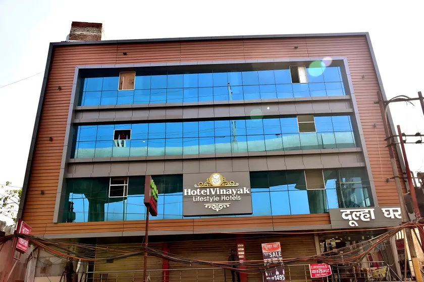 HOTEL VINAYAK - Image 1
