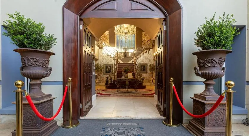 The 506 Hotel - Image 1