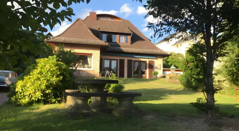 Appartamento 'Living The Green' con terrazza privata, Wi-Fi e aria condizionata - Image 1