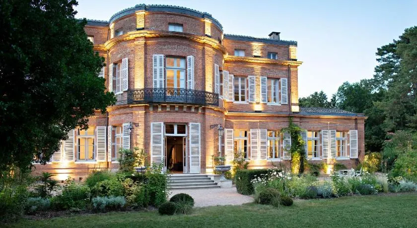 Château de Roquefoulet Luxury Guesthouse & Spa - Image 1