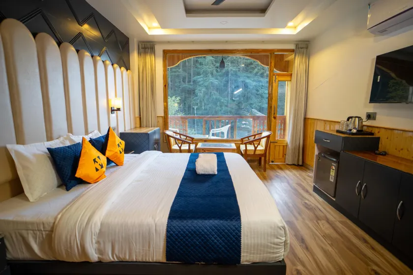 Hide-In Kasol - Image 1