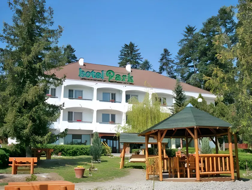 Hotel Park Sfantu Gheorghe - Image 1
