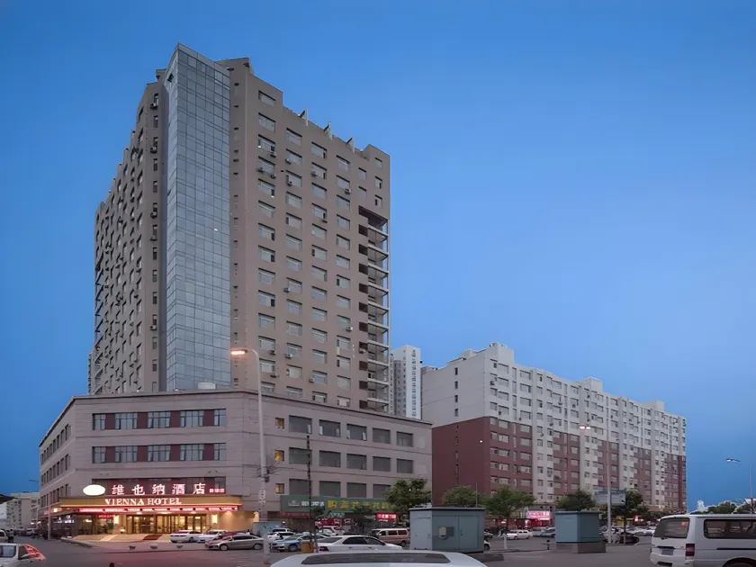 Vienna Hotel Tianjin Yujiabao Financial Center - Image 1