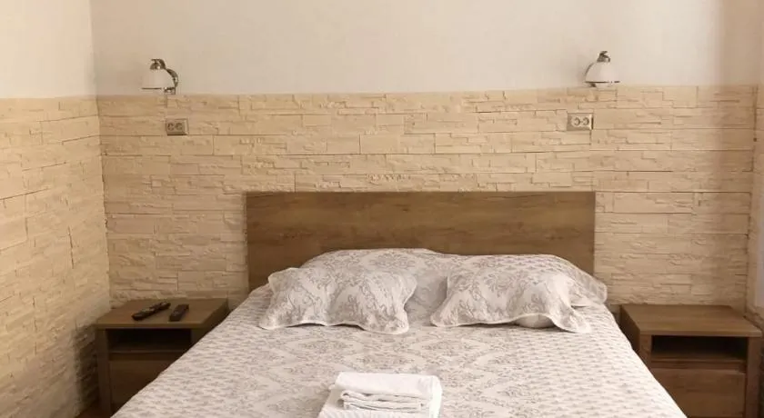 Raphaela Residence - Image 1